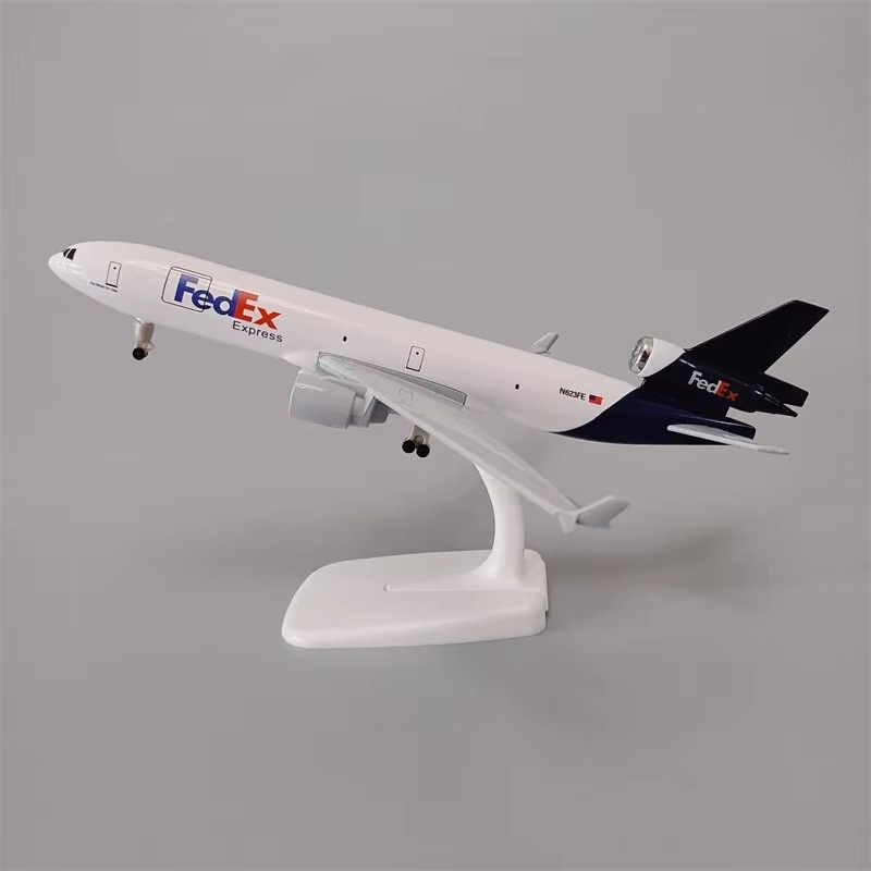 Uçak Modeli 20 cm Air Fedex Ex - Model Kit Centaur incelemesi ve fiyatı