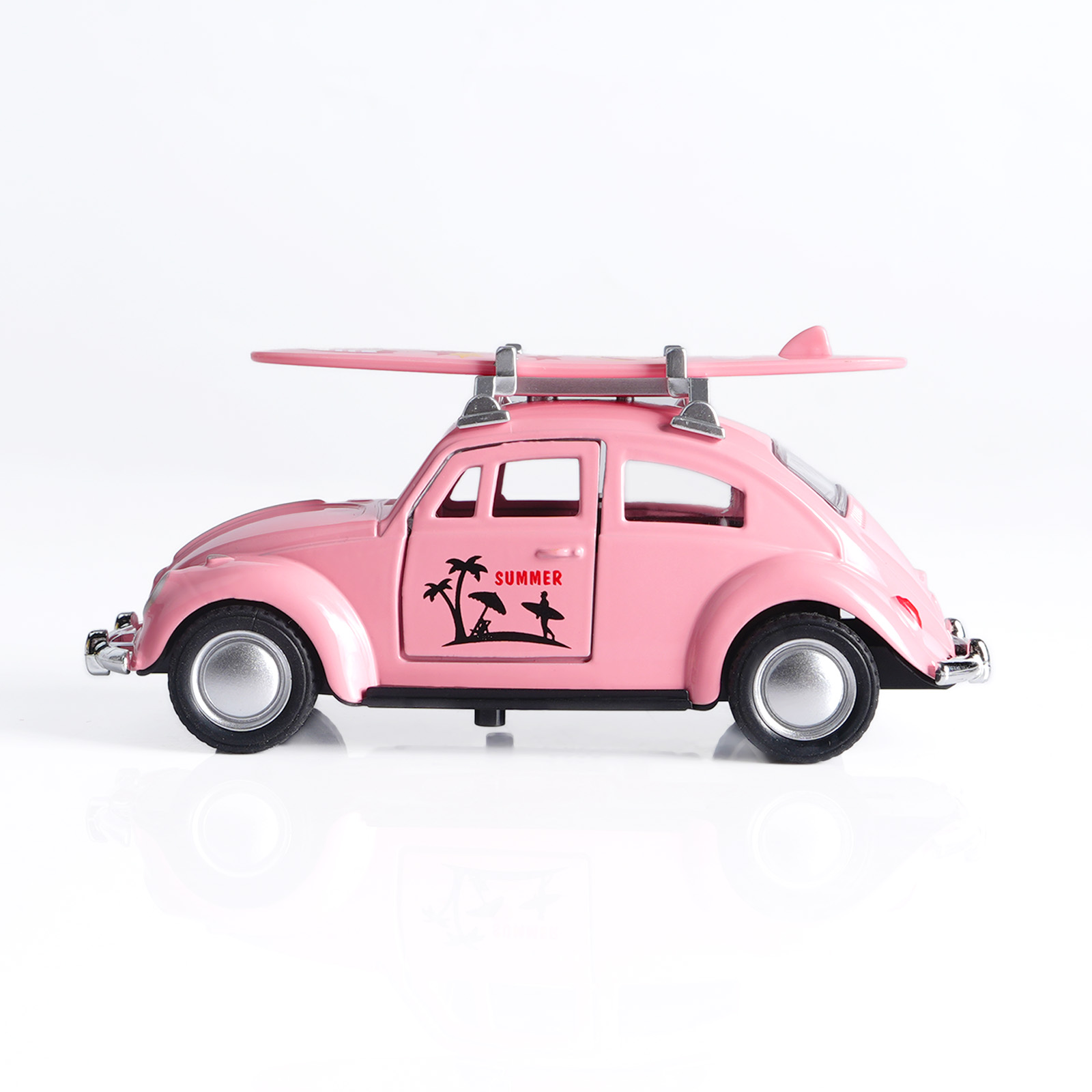 1:36 Pembe Volkswagen Beetle D - Model Kit Volkswagen incelemesi ve fiyatı