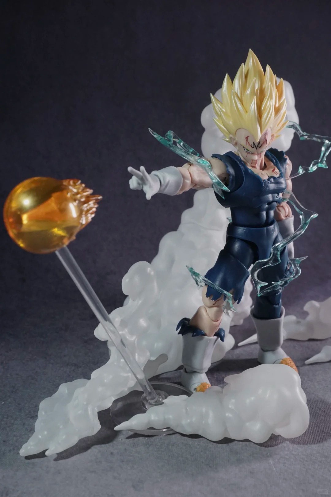 Stokta BlackHole&TK Hasarlı Ve - Model Kit Vegito incelemesi ve fiyatı